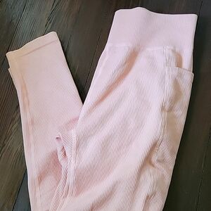 NEW Ribbed Leggings